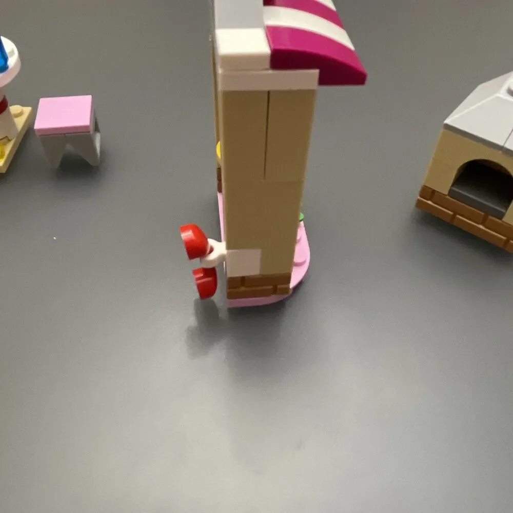 LEGO 41092 Friends Stephanie's Pizzeria 99% Complete with Instructions Retired